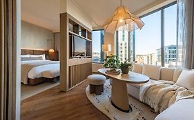 1 Hotel Seattle