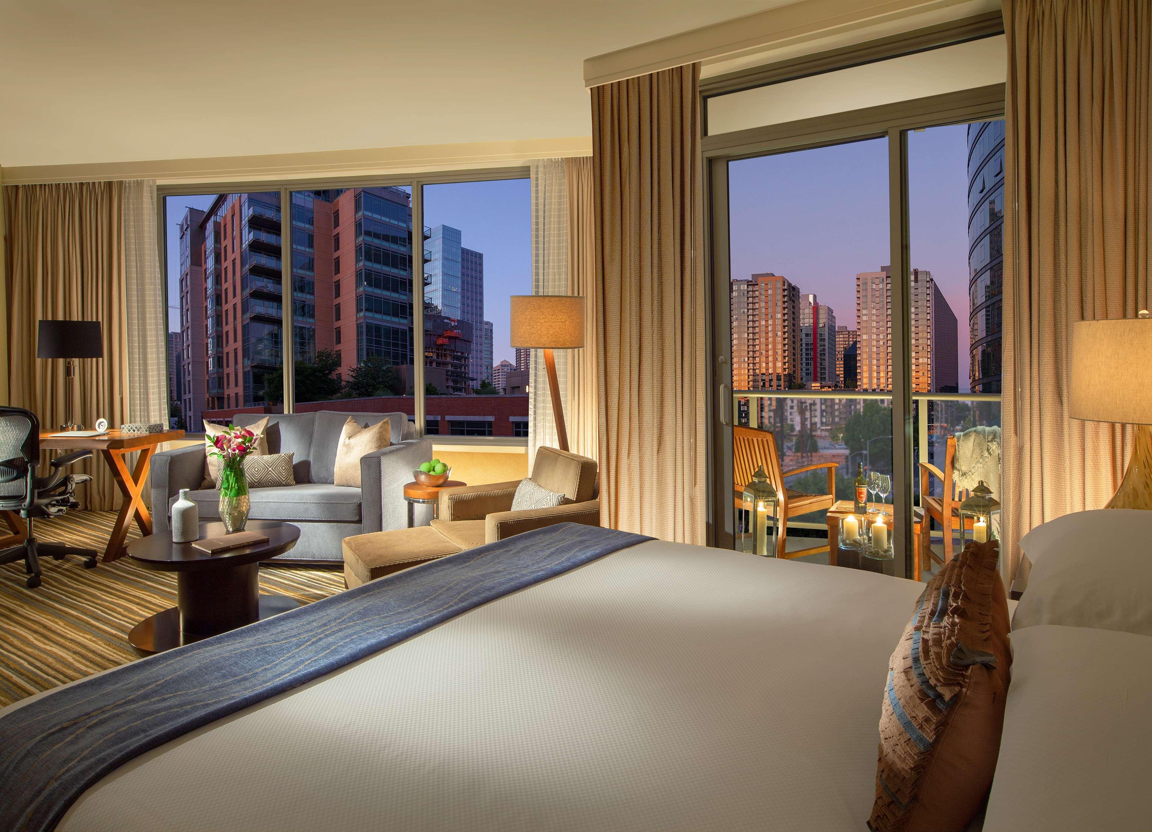 1 Hotel Seattle Exterior photo A suite at the Mandarin Oriental, Dubai
